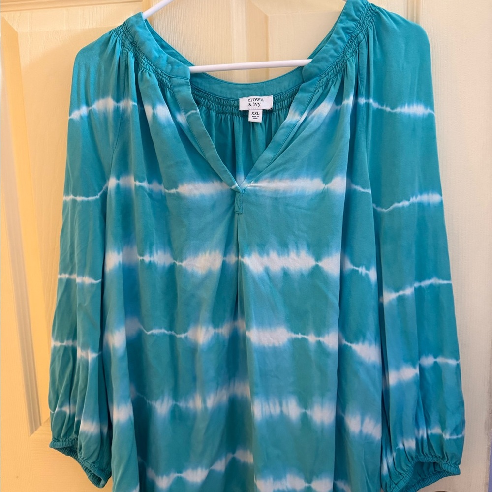 Crown & Ivy Blue Tie Front Blouse